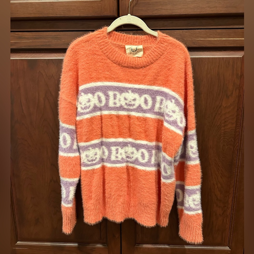 NWT Halloween Boo sweater sz M